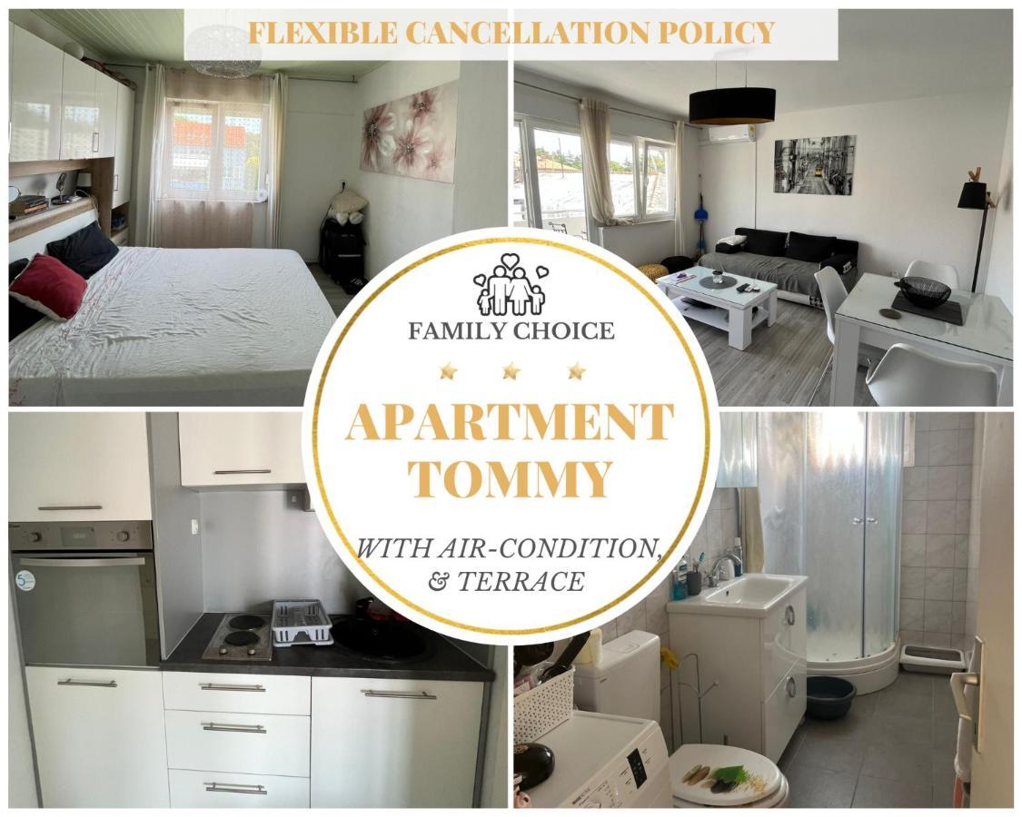 Apartment Tommy 扎达尔 外观 照片